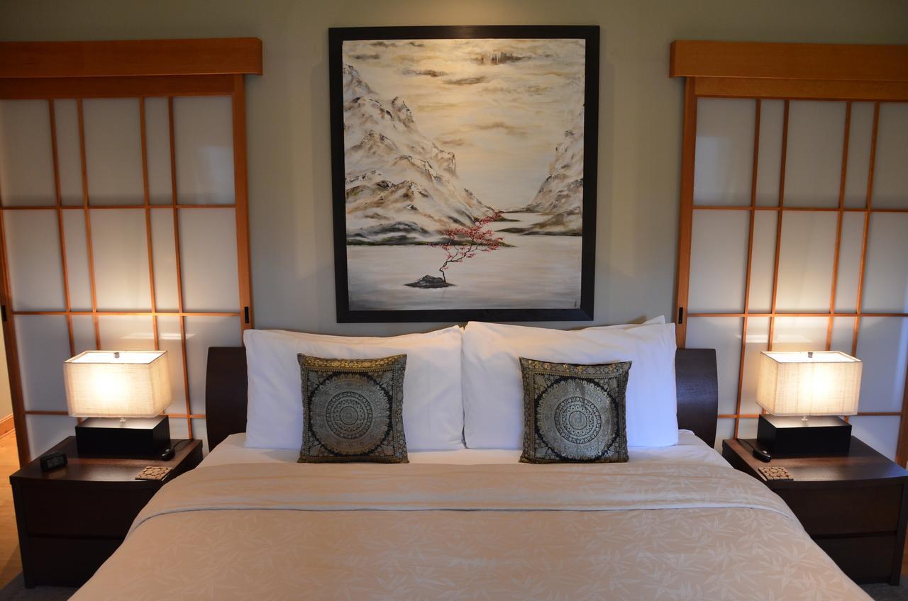 Shades Of Jade Inn & Spa Roberts Creek 외부 사진